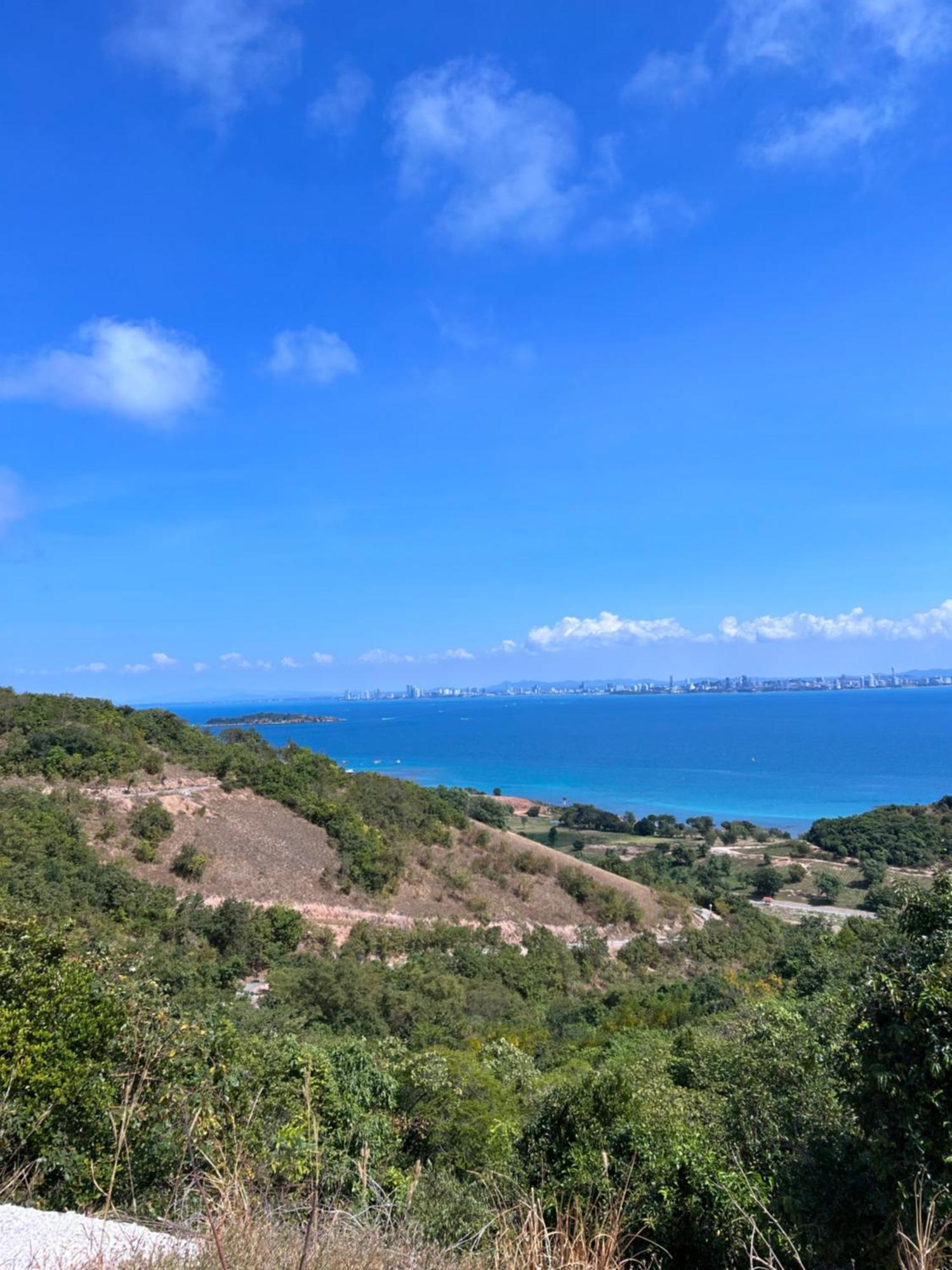 Mina 美景公寓酒店 Pattaya Exterior foto