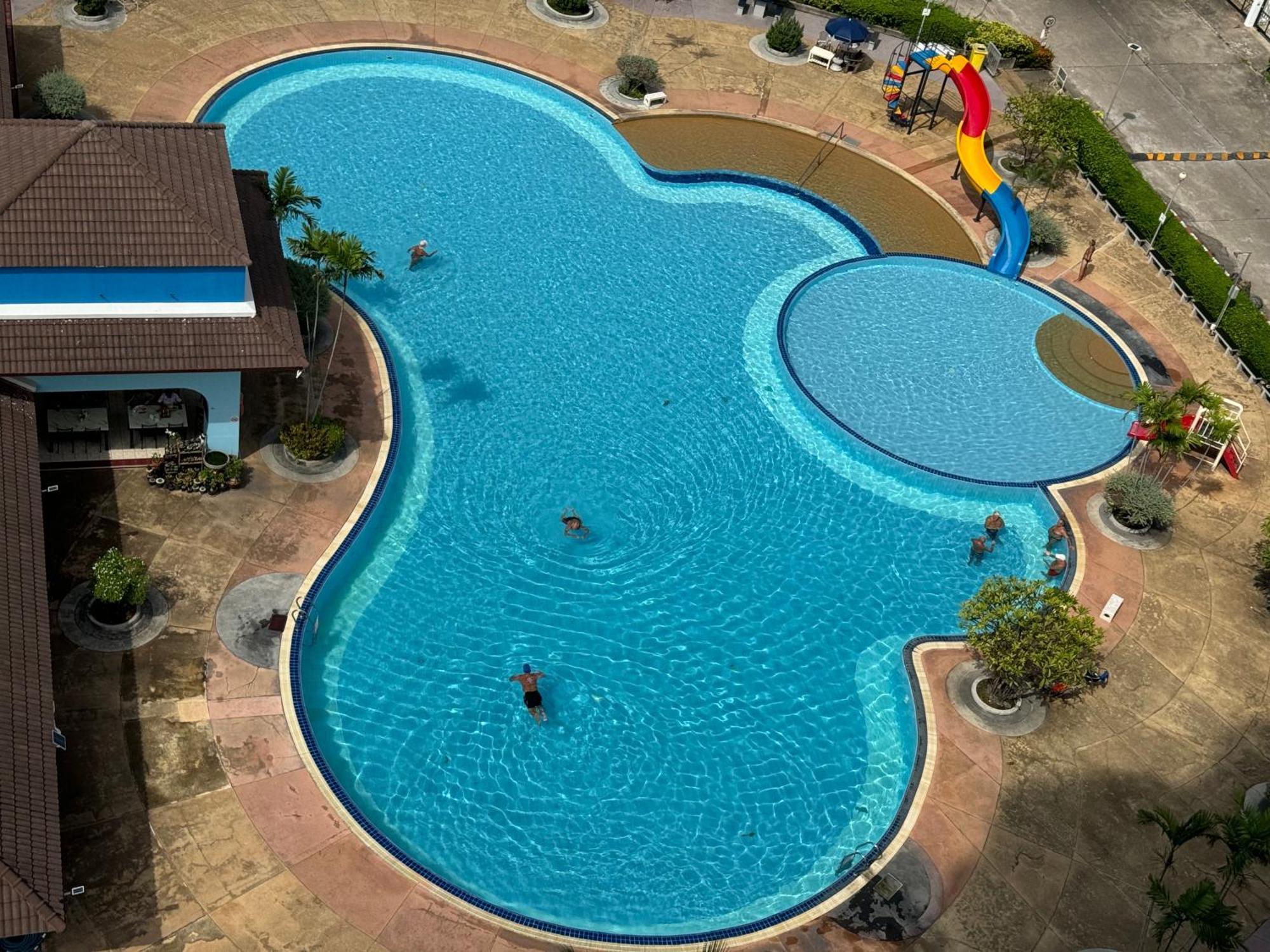Mina 美景公寓酒店 Pattaya Exterior foto